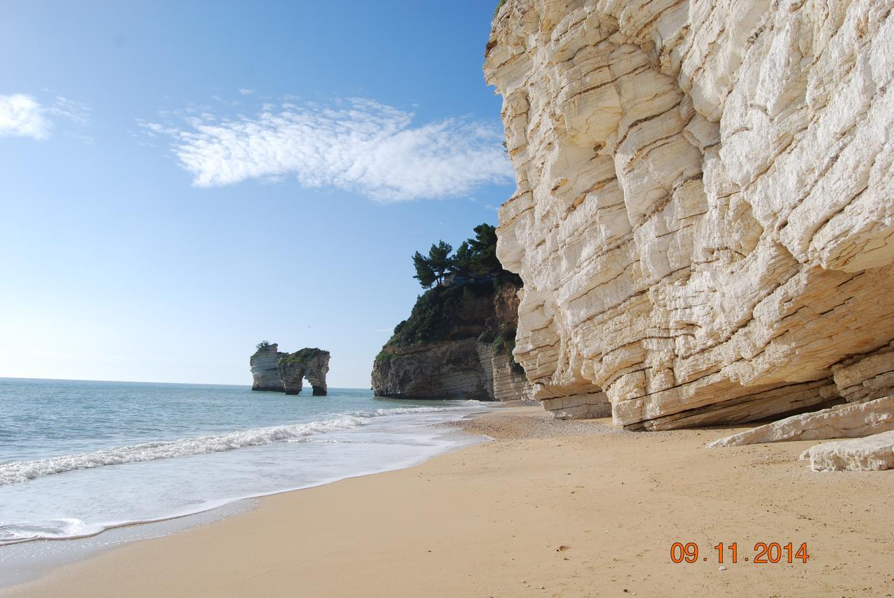 Tenuta Santa Maria Mattinata Ngoại thất bức ảnh